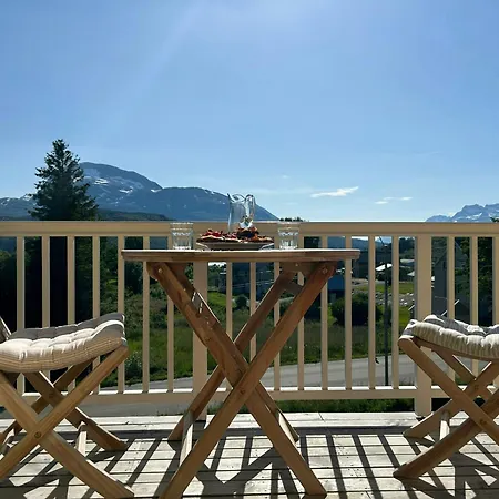 1860 Smallholding With Fjord View Near Feriehus *