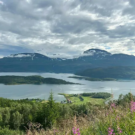 1860 Smallholding With Fjord View Near Feriehus *
