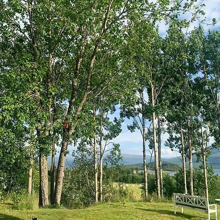 Feriehus 1860 Smallholding With Fjord View Near